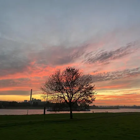 Schones Oberkassel * Düsseldorf